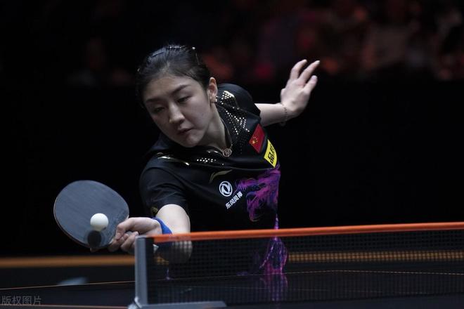 克雷桑谈获第22轮最佳：进球荒让我成熟，我也非常乐意参与防守